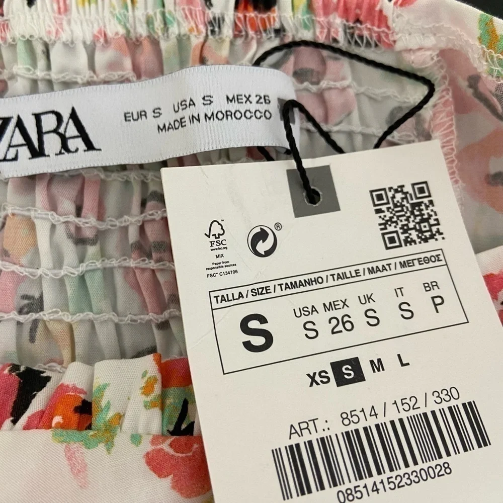 NWT Zara Print Puff Sleeve Floral Top size Small cottagecore prairie